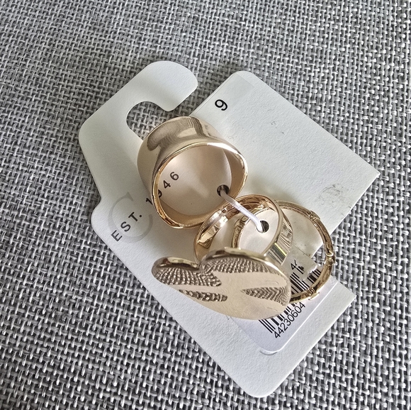 Cato Gold Heart Wide Rings Size 9 - Picture 2 of 4